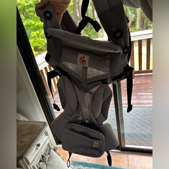 Ergobaby Omni Classic Carrier (Formerly Omni 360) - Picture 3 of 15